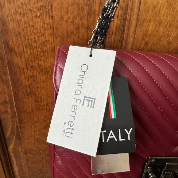 NWT Chiara Ferretti Ruby Leather Shoulder/Crossbody Bag - Picture 3 of 14